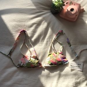 Blossom San Lorenzo V-Knot Top, XS